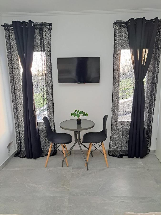 Kevin&Jessica Rooms Temesgyarmat Kültér fotó